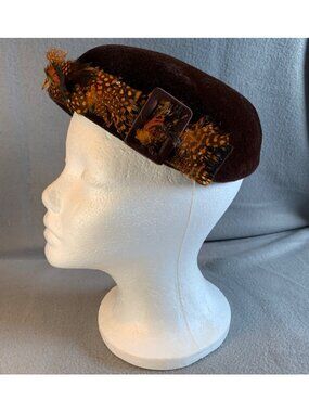 Vintage Carol Italy Brown Feather-Trimmed Velvet Hat Size 22 Unique Buckle Accen